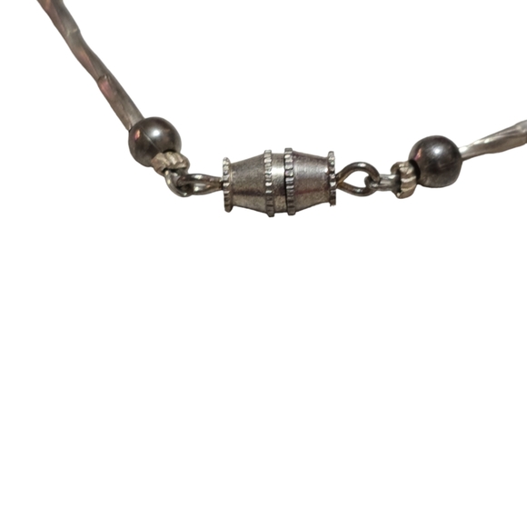 Handmade Beaded Cat Necklace L12 - Picture 3 of 3